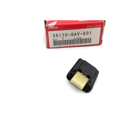 HONDA INTERRUTTORE LUCI SX PER SJ50/100 BALI 35170-GAV-601 35100-GAV-701 | Mamoto Ricambi