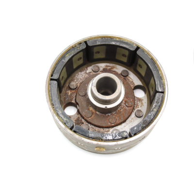 HONDA GRUPPO VOLANO MAGNETE PER CB400T-CM400E-C-T 31100-413-035 | Mamoto Ricambi