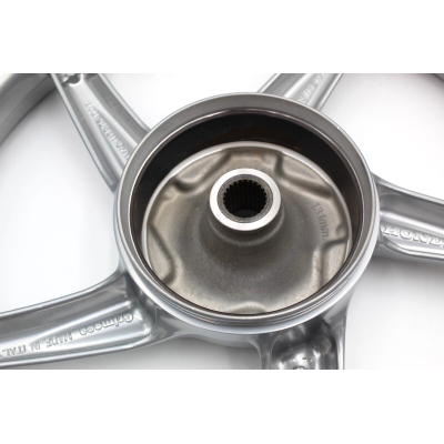 HONDA CERCHIO POSTERIORE PER SH125-150 01-09 42650-KPR-901ZA | Mamoto Ricambi