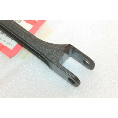 HONDA BIELLETTA SUPPORTO PINZA FRENO PER BALI 50-100 45435-GAV-305 | Mamoto Ricambi