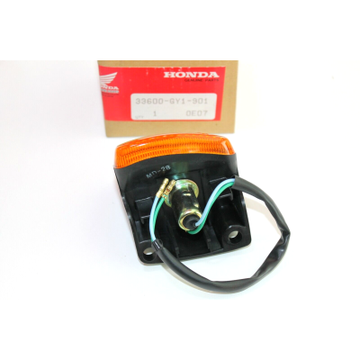HONDA FRECCIA POSTERIORE DX SA50-SA75 VISION 33600-GY1-901 | Mamoto Ricambi