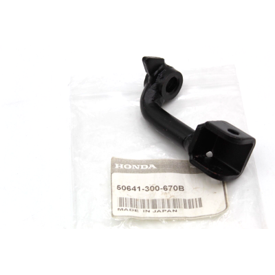 HONDA SUPPORTO PEDANA ANTERIORE SX PER CB750 FOUR K0-K8-CB750F1 SUPER SPORT 50641300670B | Mamoto Ricambi