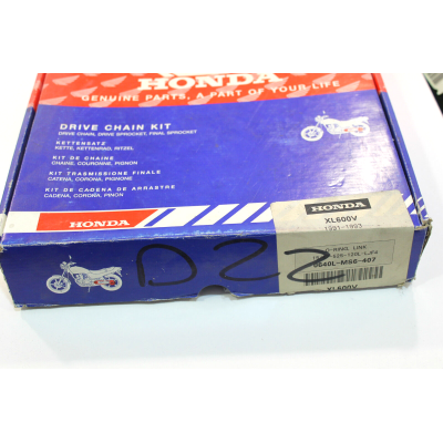 HONDA KIT CORONA-CATENA-PIGNONE PER XL600V TRANSALP 91-93 0640L-MS6-407 | Mamoto Ricambi