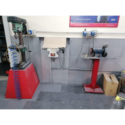 ATTREZZATURA OFFICINA MOTO -TRATTATIVA RISERVATA!- | Mamoto Ricambi