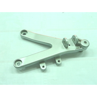 HONDA SUPPORTO PEDANA ANTERIORE DX NSR125 RAIDEN | Mamoto Ricambi