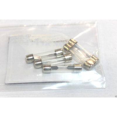 HONDA FUSIBILI DA 15 AMPERE TIPO LUNGO 30MM PER CB400 FOUR-CB500 FOUR K1 | Mamoto Ricambi