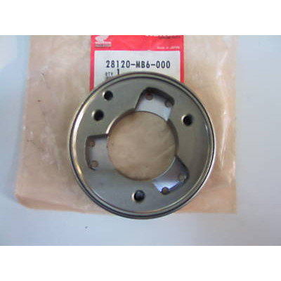 HONDA FLANGIA ALLOGGIO RULLI AVVIAMENTO PER VF1000F-R 84-85 28120-MB6-000 | Mamoto Ricambi