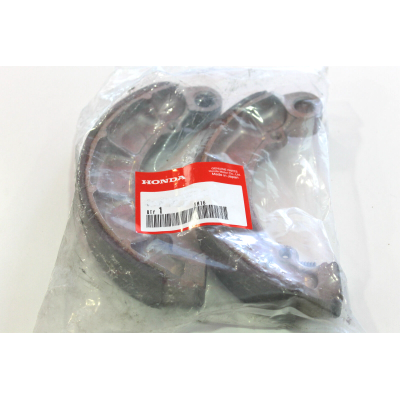 HONDA KIT GANASCE FRENO POSTERIORI PER VF750C-VT1100 | Mamoto Ricambi