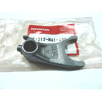 HONDA FORCHETTA CAMBIO CENTRALE CB600 HORNET-CBR600-CB900-CBR900RR 24212-MAL-600 | Mamoto Ricambi