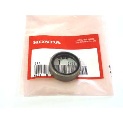 HONDA PARAOLIO REGISTRO FRIZIONE CB450 K0-K1-K2-K3-K4-K5-CB500T 91205-200-005 | Mamoto Ricambi