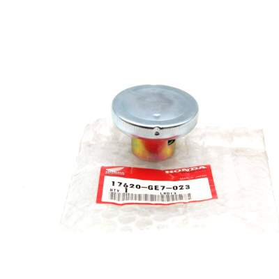 HONDA TAPPO BENZINA PER CN250-CH125-C90-100-NH50-80-CT100-110 17620-GE7-023 | Mamoto Ricambi
