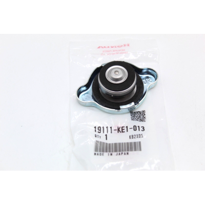 HONDA TAPPO RADIATORE PER CN250-CH125-150-250-FES125-150-NES125-150-MTX125-200 | Mamoto Ricambi