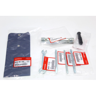 HONDA KIT ATTREZZI ORIGINALE PER CN250 SPAZIO | Mamoto Ricambi