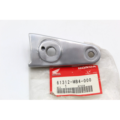 HONDA SUPPORTO FARO DX PER VF1100 83 61312-MB4-000 | Mamoto Ricambi