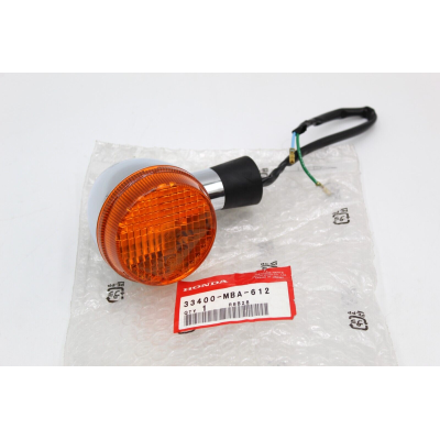 HONDA FRECCIA ANTERIORE DX PER VT1100C2-VT750C2 33400-MBA-612 | Mamoto Ricambi
