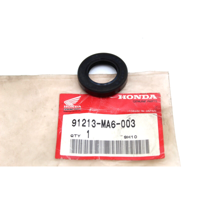 HONDA Parapolvere SX Forcellone Posteriore CBX400-550F 91213-MA6-003 | Mamoto Ricambi