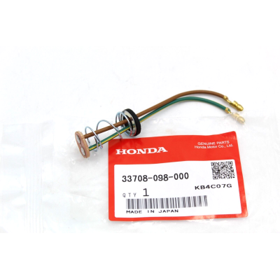 HONDA PORTALAMPADA FANALE POSTERIORE CB350-400-500-750 FOUR 33708-098-000 | Mamoto Ricambi