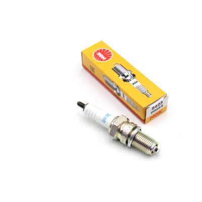 HONDA CANDELA NGK DR8ES PER CB750-900-1100F-CBX1000Z-A-PRO LINK | Mamoto Ricambi