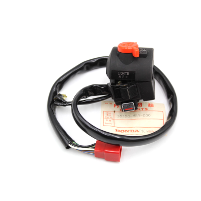 HONDA COMANDO DX COMPLETO PER VF750C MAGNA 1983 (D) 35150-MB1-000 | Mamoto Ricambi