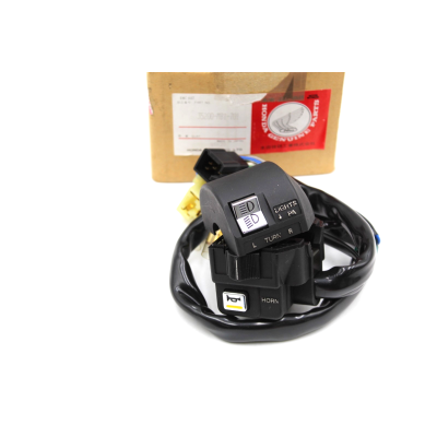 HONDA COMANDO SX COMPLETO PER VF750C MAGNA 1983 (CD) 35200-MB1-700 | Mamoto Ricambi
