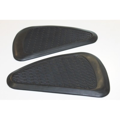 HONDA KIT PROTEZIONI SERBATOIO CB72 HAWK 60-61-62-63-64 17661-268-010 | Mamoto Ricambi