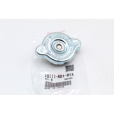 HONDA TAPPO RADIATORE PER CN250-CH125-150-250-FES125-150-NES125-150-MTX125-200 | Mamoto Ricambi