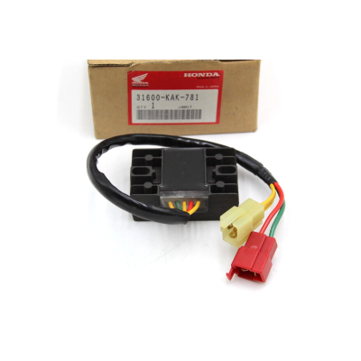 HONDA REGOLATORE DI TENSIONE PER CRM 125 31600-KAK-781 | Mamoto Ricambi