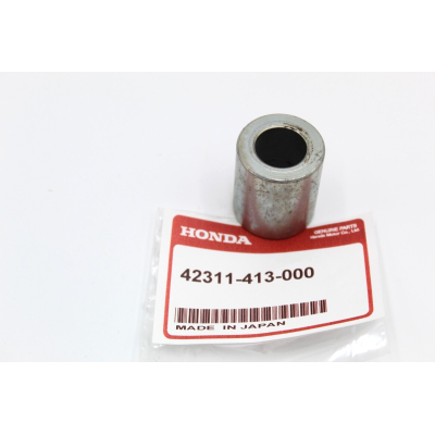 HONDA BOCCOLA ASSE RUOTA POSTERIORE CB250-400N-CM400A-C-T 421311-413-000 | Mamoto Ricambi