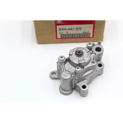 HONDA POMPA OLIO MOTORE PER TRX 350 1986-93 15100-HA7-670 | Mamoto Ricambi
