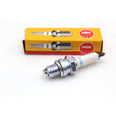 HONDA CANDELA NGK DR8HS PER CB125K-CB175K-CL77-CA77-CL175-CB72-CB77-CT90-SL175 | Mamoto Ricambi