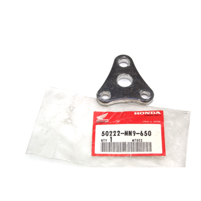 HONDA PIASTRA SUPPORTO MOTORE DX PER XR600-XR650-NX650 50222-MN9-650 | Mamoto Ricambi