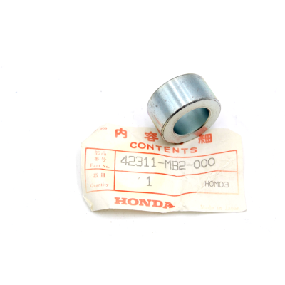HONDA BOCCOLA RUOTA POSTERIORE VF1000F-F2-VF700-750F 42311-MB2-000 | Mamoto Ricambi