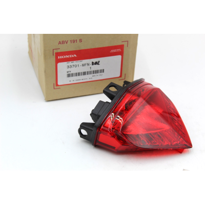 HONDA FANALE POSTERIORE COMPLETO PER CB1000R 2008-16 33701-MFN-D02 | Mamoto Ricambi