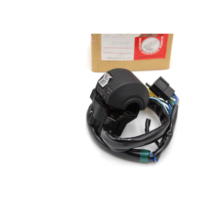 HONDA COMANDO SX COMPLETO PER VF750C MAGNA 1983 (CD) 35200-MB1-700 | Mamoto Ricambi