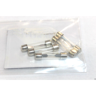 HONDA FUSIBILI DA 7 AMPERE TIPO LUNGO 30MM PER CB400 FOUR | Mamoto Ricambi