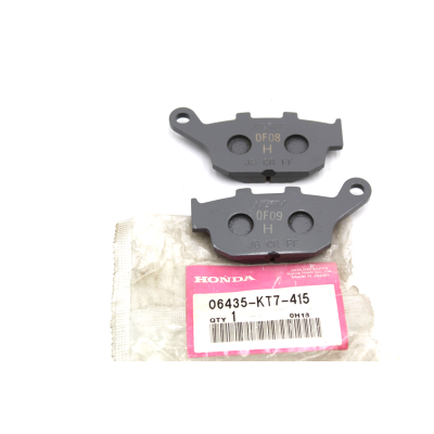 HONDA PASTIGLIE FRENO POSTERIORI PER XL600V-650-700-XRV650-750-NTV650-NX500-650 | Mamoto Ricambi