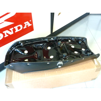 HONDA SELLA CB400 FOUR REPLICA FONDO IN METALLO 77200-377-000 | Mamoto Ricambi
