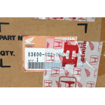 HONDA SCOCCA POSTERIORE SX ROSSA R151CU PER CN250 SPAZIO 83600-KS4-000ZD | Mamoto Ricambi