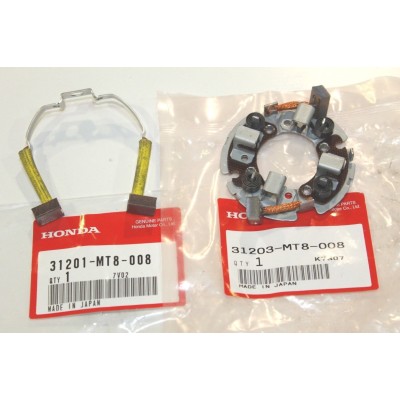 HONDA SPAZZOLE+PORTASPAZZOLE MOTORINO AVVIAMENTO PER GL1500-GL1800 31201-MT8-000 | Mamoto Ricambi