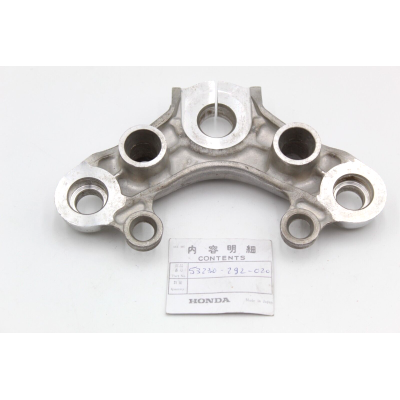 HONDA PIASTRA STERZO SUPERIORE PER CB450 K1-CL450K0 53230-292-020 | Mamoto Ricambi