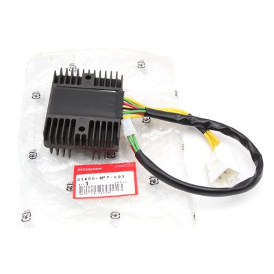 HONDA REGOLATORE DI TENSIONE PER FJS400-600 SILVER WING 31600-MEF-003 | Mamoto Ricambi