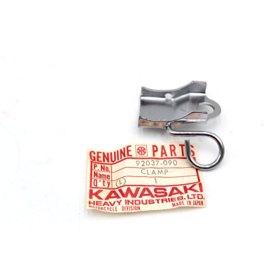 KAWASAKI STAFFA PASSACAVO SX PER Z650-Z750-Z900-Z1000A 92037-090 | Mamoto Ricambi