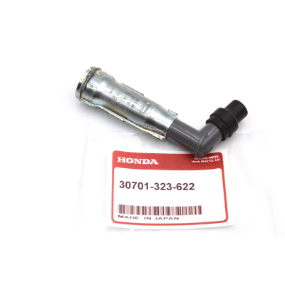 HONDA PIPETTA CENTRALE CANDELA PER CB500 FOUR TUTTE LE VERSIONI 30701-323-622 | Mamoto Ricambi