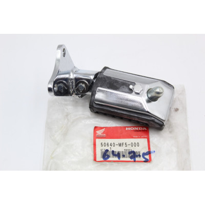 HONDA PEDANA ANTERIORE SX COMPLETA PER VT500C 50640-MF5-000 | Mamoto Ricambi