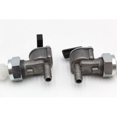 HONDA RUBINETTI BENZINA COMPLETI SX+DX PER XRV750 AFRICA TWIN 90-92 16950-MV1-00 | Mamoto Ricambi