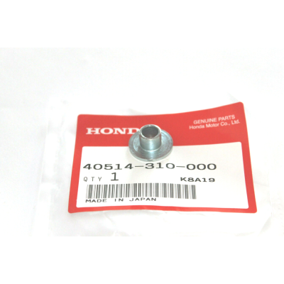 HONDA BOCCOLA FISSAGGIO ASTE PARAFANGO ANTERIORE PER CB500K2-K3-CB750 FOUR K1-K2 40514-310-000 | Mamoto Ricambi