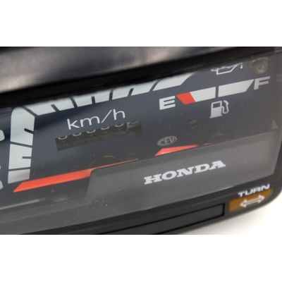 HONDA CRUSCOTTO COMPLETO PER SH50 SEVEN FIFTY 37200-GJ3-940 | Mamoto Ricambi
