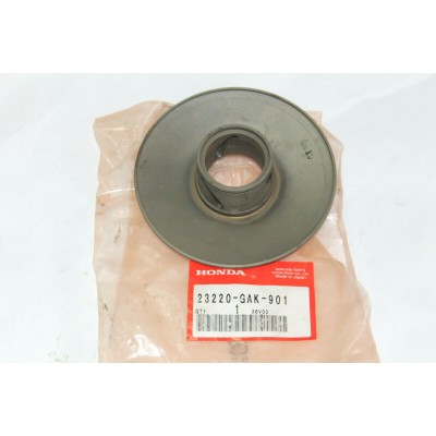 HONDA FACCIA CONDOTTA MOBILE PULEGGIA PER SH50-SFX50-SJ50-SZX50 23220-GAK-901 | Mamoto Ricambi