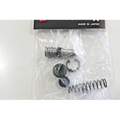 HONDA KIT REVISIONE POMPA FRENO ANTERIORE PER VT500C-CB650B-CX500E-HORNET 600 45530-MA4-671 | Mamoto Ricambi