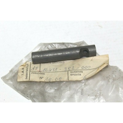 HONDA PERNO BILANCIERE VALVOLA PER CB125S-CBX125-CS125-XL125-XL200 14451-383-000 | Mamoto Ricambi